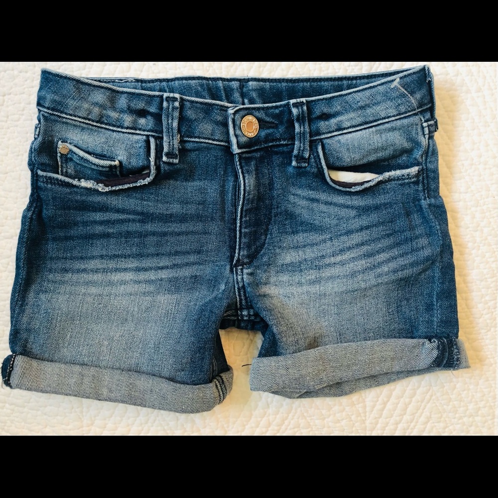H&M kids (girls) blue wash denim shorts